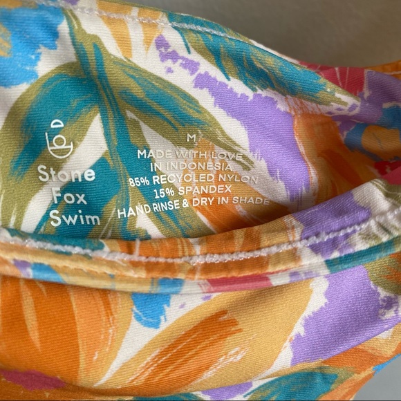 STONE FOX floral bikini top - Picture 4 of 4